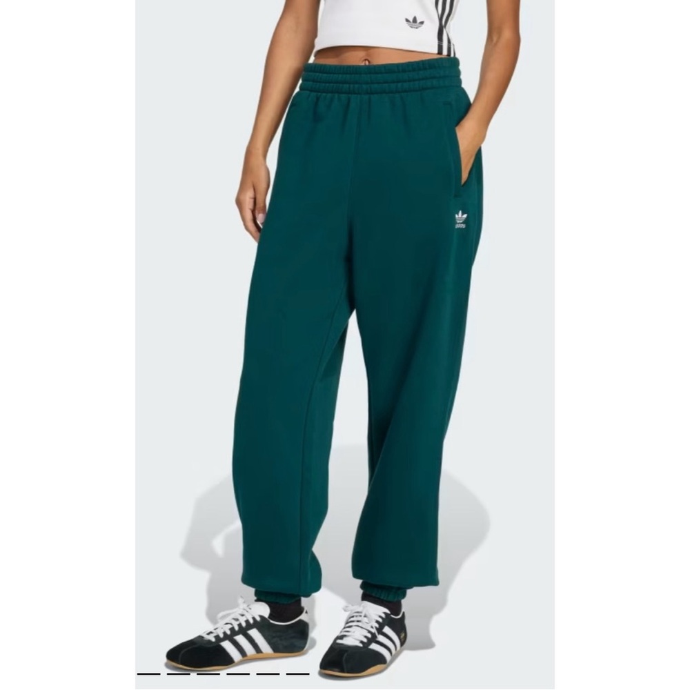 🏃‍♀️🏃‍♀️ NWT Adidas Essentials Fleece Loose Joggers in Aurora Ivy – Size Medium - Picture 8 of 11